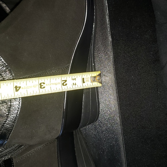 NWOT Vera Pelle Size 36 leather and suede wedge boot - Picture 3 of 8